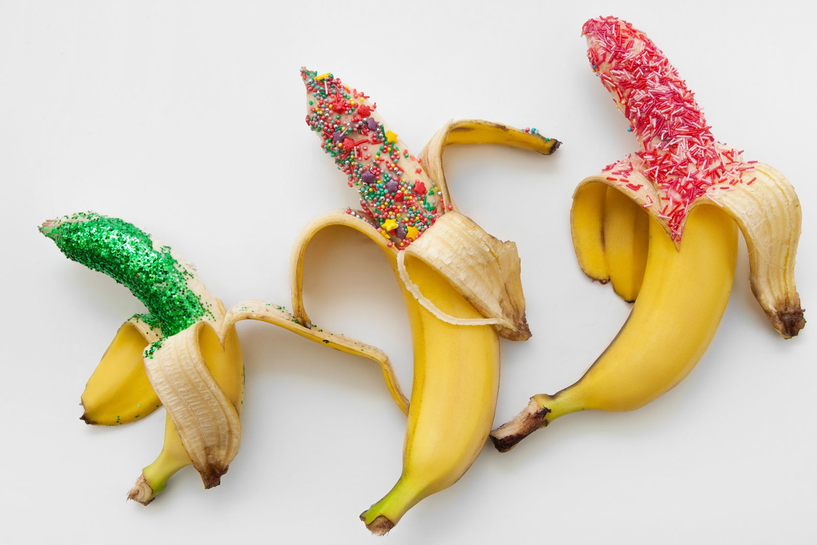 Banaanid kui erinevate peenise suuruste sümbol